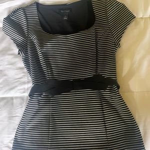 White House Black Marker Black and White Striped Cap Sleeved Top with Belt